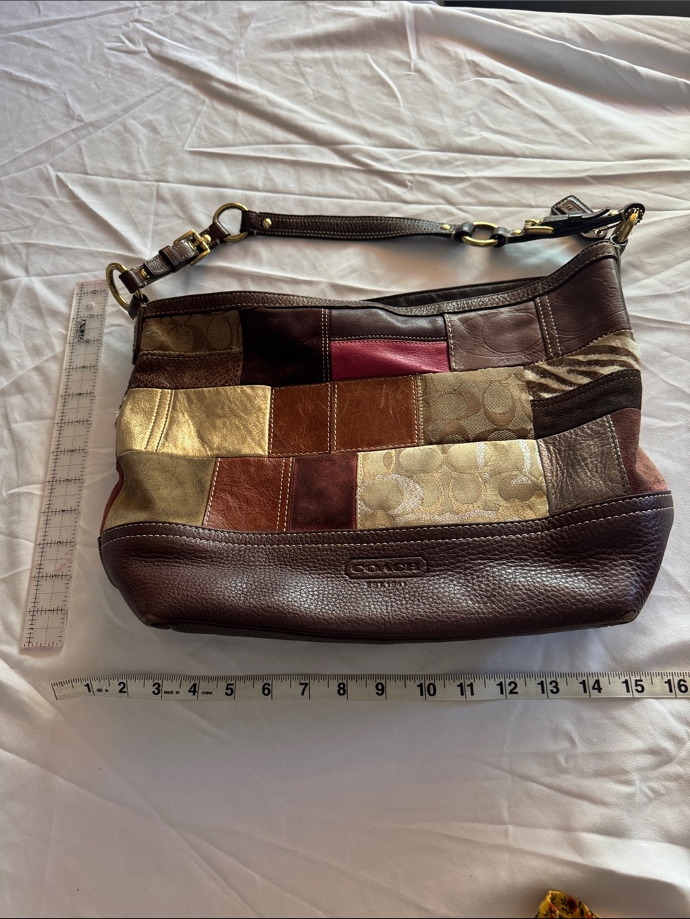 Coach holiday patchwork Tote Limited Edition 2006 - Picture 14 of 14
